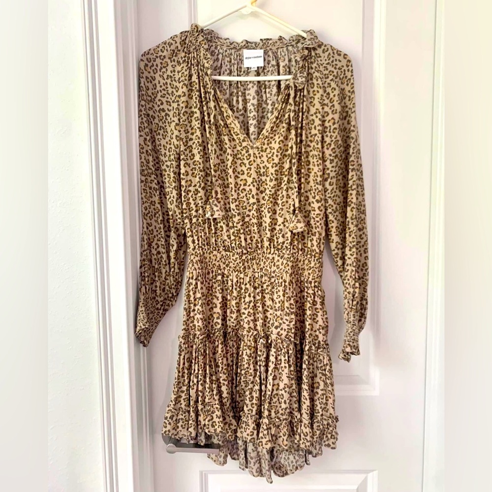 Flirty leopard print dress by Skylar & Madison